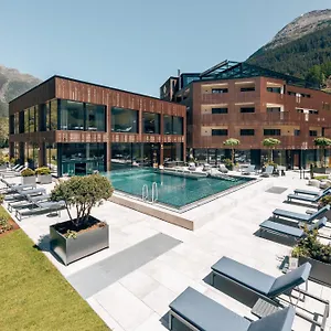 Hotel Castello Chalets&residences